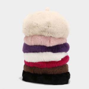Nouveau Béret Uni pour Femme, Chapeau en Fourrure Tendance Automne Hiver, Chaud et Doux pour l'Extérieur - Product Image 2