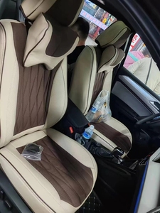 Fundas de Asiento de Coche de Cuero de Lujo, Transpirables y Ecológicas, Juego Completo de Tamaño Personalizable, Modelo Universal para Asientos Delanteros y Traseros - Product Image 2