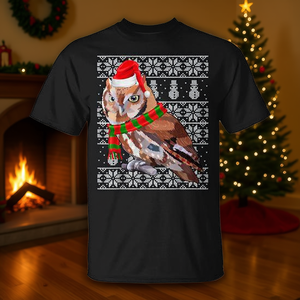 Camiseta navideña fea con diseño de sombrero de Papá Noel y búho chillón del este - Product Image 3