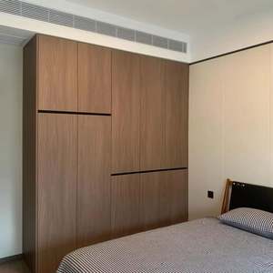 Armario de Madera Maciza de Diseño Clásico para el Hogar con Cajones Premium - Product Image 1