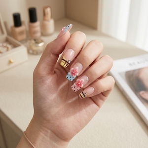<span class=keywords><strong>Uñas</strong></span> Postizas Hechas a Mano B582, Almendradas, Manicura Francesa, Rosa Pastel, Amarillo, Azul, <span class=keywords><strong>con</strong></span> Puntos, <span class=keywords><strong>Rayas</strong></span>, Estrellas y Flores - Product Image 3