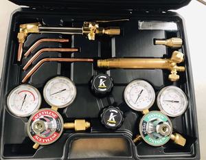 Juego de soldadura y corte de África con regulador de oxígeno y acetileno y tubería y soplete - Product Image 4