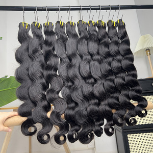 ผมต่อเกรด 12A แบบเวฟบราซิลเลียน แท้ 100%  แบบ Double Weft  จัดเรียงเกล็ดผมอย่างดี สีดำธรรมชาติ - Product Image 4