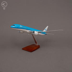 Modèle d'avion Boeing 787-9 <span class=keywords><strong>KLM</strong></span> Airlines, décoration d'avion d'exposition, vente en gros d'usine, taille 42 cm, échelle 1/150 - Product Image 3