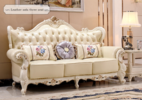 Sofá Seccional de Cuero Europeo de Alta Gama, Madera Maciza Tallada, Estilo Lujoso, Blanco, Completamente Ensamblado, Duradero, para Sala de Estar de Hotel