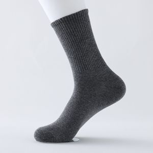 Chaussettes ras du cou en coton peigné pour hommes, blanches <span class=keywords><strong>et</strong></span> noires unies, décontractées, respirantes, antibactériennes, pour l'automne, vente en gros pour tenues habillées - Product Image 2