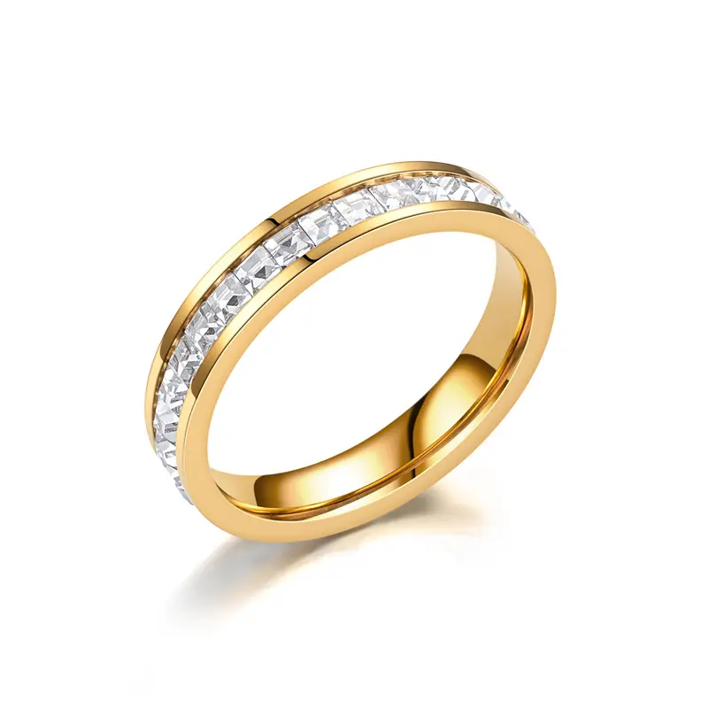 नवीनतम घन जिक्रोन स्टेनलेस स्टील की अंगूठी व्यक्तिगत तीन टोन उत्तम क्रिस्टल महिलाओं टाइटेनियम स्टील उंगली की अंगूठी