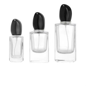 Bouchon de flacon de parfum en gros, vaporisateur cosmétique, couvercle noir, flacon en verre, résine PP, emballage en plastique, soins de la peau - Product Image 1