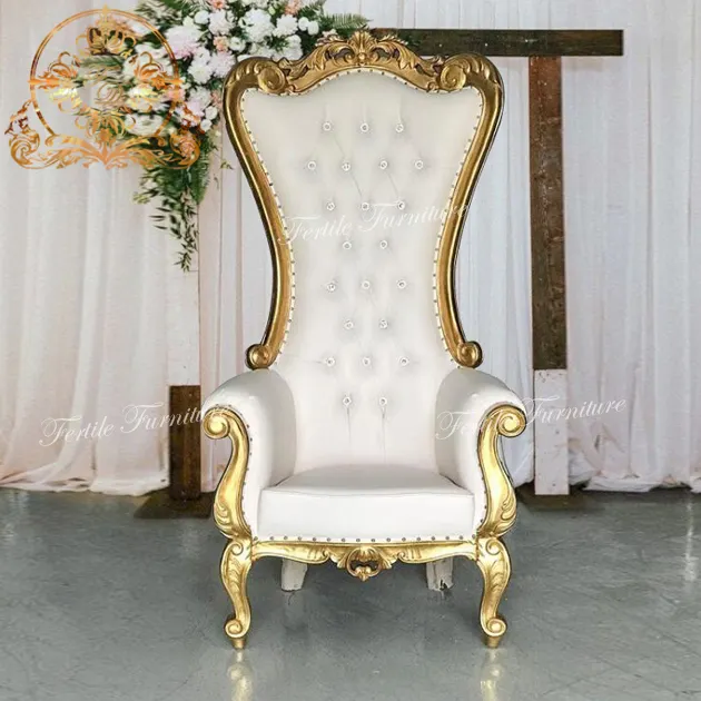 หรูหราพระราชราคาถูกเก้าอี้บัลลังก์กษัตริย์เก้าอี้แต่งงานทองสำหรับเจ้าสาวและเจ้าบ่าว