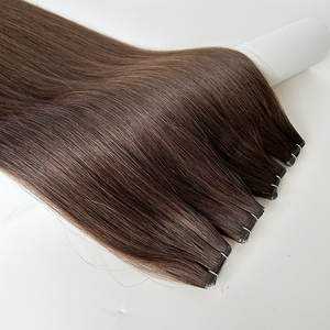 <span class=keywords><strong>Capelli</strong></span> Europei Vergini Remy Naturali a Triplo Filamento con Micro Trama Genius Weft Annodati a Mano in Seta Volume 2 #   Marrone Scuro Pronto per la Spedizione - Product Image 1