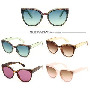 New Designer Colorful Cat Eye Frame with Transparent Lens Sun Glasses Custom Logo UV400 Protection Women Fashion Sunglasses - Product Image 2