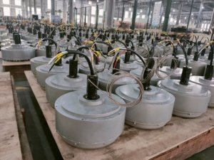 Ventilador de Techo HVLS Super Grande de 3.7m con Aspas de Aleación de Aluminio y Magnesio para Ventilación de Almacenes, Restaurantes y Plantas de Manufactura - Product Image 4