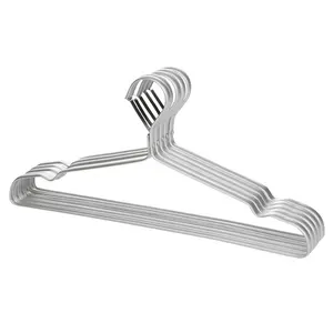 Yikai Nieuw Ontwerp Aluminium Kleerhanger Voor Garderobe Windschermen Lichte Metalen Hanger