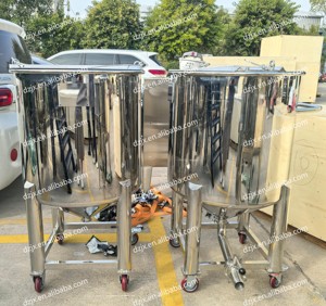 DZJX 20L 100L 200L 500L 1000L 2000L 5000L 10000L 20000L 10M3 Pequeño 304 <span class=keywords><strong>Acero</strong></span> <span class=keywords><strong>inoxidable</strong></span> Comida Agua caliente Tanques de almacenamiento de <span class=keywords><strong>aceite</strong></span> de <span class=keywords><strong>oliva</strong></span> - Product Image 3