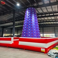Tour de jeu gonflable géante économique pour enfants, structure d'aventure gonflable pour aire de jeux extérieure