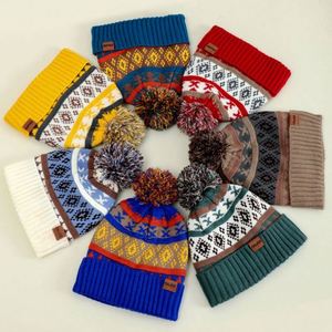 Ensemble 4 pièces bonnet tricoté, écharpe chaude et épaissie, gants et cordon de suspension pour enfants - Product Image 4