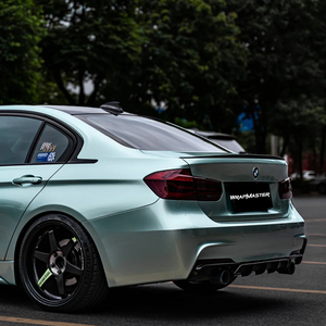WRAPMASTER 7.5 Mil 1.5m Lámina Metálica Líquida Verde Grace de Lujo TPU Autorreparable Anti-Rayas con Protección UV y Cambio de Color Brillante para Coche - Product Image 4
