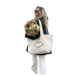 Sac fourre-tout messager en toile de coton noir/beige avec poche zippée, motif lettres, personnalisable avec logo OEM, à porter à l'épaule/à la main - Product Image 1