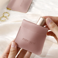 Pochette à bijoux en cuir de luxe, fermeture à pression portable, cuir PU souple, mini sac carré pour boucles d'oreilles, écouteurs, rouge à lèvres