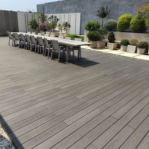 Plancher en WPC <span class=keywords><strong>Ipe</strong></span> innovant à sept trous, technologie de surface co-extrudée, installation facile à clipser, écologique, antidérapant pour un style moderne - Product Image 6