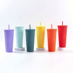 Gobelets personnalisés 24oz en plastique mat à double paroi, colorés, réutilisables, à effet diamant, avec couvercles et pailles - Product Image 1
