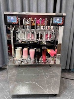 Machine à glace molle commerciale multifonction pour la préparation de yogourts glacés, de coupes d'açaï, de milkshakes, de granités et de cocktails glacés