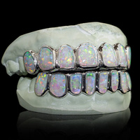Grilles dentaires personnalisées en argent massif S925 avec diamants de laboratoire Moissanite D VVS et opale, effet glacé