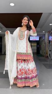Salwar Kameez di Design Indiano e Pakistano, Ultima Collezione Esclusiva di Alta Qualità, Abbigliamento Indiano Elegante per Donne, Abiti da Sposa - Product Image 6