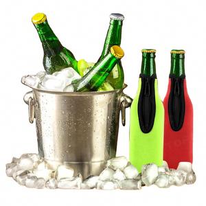 Funda Aislante de Neopreno para Botellas de Cerveza con Cierre de Cremallera, Mantiene la Cerveza Fría y las Manos Calientes, Base Cerrada Extra Gruesa - Product Image 1