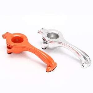 <span class=keywords><strong>Presse</strong></span>-citron <span class=keywords><strong>manuel</strong></span> portable multifonctionnel <span class=keywords><strong>pas</strong></span> <span class=keywords><strong>cher</strong></span> en alliage d'aluminium, <span class=keywords><strong>presse</strong></span>-fruits au design mignon et nouveau, outil de cuisine - Product Image 3