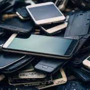 Déchets de téléphones portables anciens de haute qualité, modèle QWF34TRF, origine NL, à <span class=keywords><strong>prix</strong></span> avantageux - Product Image 2