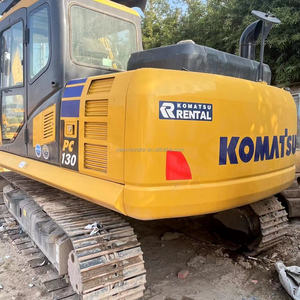 Excavatrice hydraulique Komatsu PC130 d'occasion du Japon, 13 tonnes, faible nombre d'heures de travail, équipement pour les infrastructures urbaines - Product Image 3
