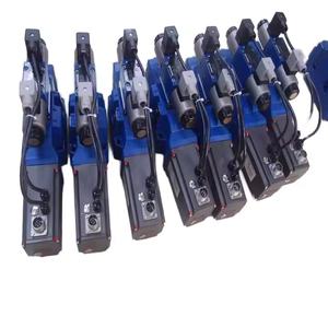 Válvula proporcional hidráulica 4WRLE Rexroth con retroalimentación de posición eléctrica para bomba de pistón - Product Image 2