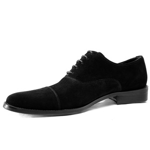 Chaussures habillées pour hommes en daim synthétique noir à bout pointu, lacées, avec semelle en caoutchouc, pour le bureau et les occasions professionnelles - Product Image 6