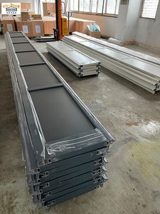Gran oferta, puerta de <span class=keywords><strong>garaje</strong></span> seccional de nido de abeja sándwich de aluminio, elevador eléctrico, autobloqueo, antirrobo con ventana de perspectiva transparente - Product Image 6