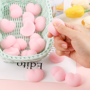 ของเล่นบีบก้นรูปพีช, ของเล่นบีบคลายเครียด TPR แบบคืนตัวช้า, ของเล่นบีบคลายความวิตกกังวลรูปก้นน่ารักขนาดเล็ก - Product Image 4