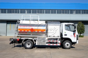 Camion-citerne de ravitaillement aérien personnalisable Euro Standard RHD LHD avec réservoir en acier inoxydable de 5000 L pour carburant de jet - Product Image 5