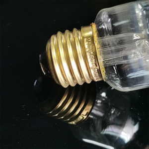220V 175W nouvelle <span class=keywords><strong>lampe</strong></span> <span class=keywords><strong>chauffante</strong></span> <span class=keywords><strong>pour</strong></span> Reptile poussins ferme lampes chauffantes infrarouges en Fiber de carbone <span class=keywords><strong>pour</strong></span> l'élevage de volailles - Product Image 5