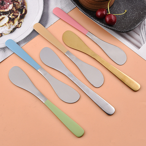 Couteau à fromage à beurre en métal en acier inoxydable réutilisable fait à <span class=keywords><strong>la</strong></span> main couteau à farce de cuisine bon marché en gros pour <span class=keywords><strong>la</strong></span> cuisson outil de pâtisserie - Product Image 3