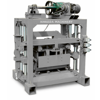 Machine à fabriquer des briques semi-automatique QT4-40, petite machine à blocs de béton pour les entreprises en démarrage en Afrique