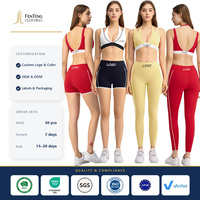 Ensembles d'entraînement personnalisés pour femmes : Soutien-gorge de sport dos nu, Leggings ou shorts taille haute effet ventre plat, Marque privée OEM, Ensembles de yoga pour femmes