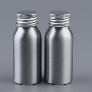 Bouteilles en métal en aluminium d'essence liquide de luxe de haute qualité conception portable moderne diverses utilisations fabriquées au Vietnam - Product Image 1
