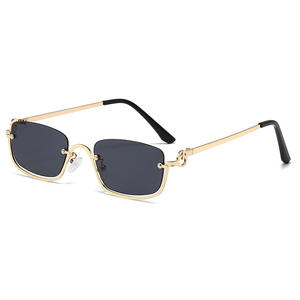 <span class=keywords><strong>Gafas</strong></span> <span class=keywords><strong>de</strong></span> <span class=keywords><strong>sol</strong></span> rojas <span class=keywords><strong>de</strong></span> moda para mujer, lentes UV400, medio marco inferior, cuadrado pequeño, <span class=keywords><strong>gafas</strong></span> <span class=keywords><strong>de</strong></span> sombrilla transfronterizas populares, venta al por mayor - Product Image 1