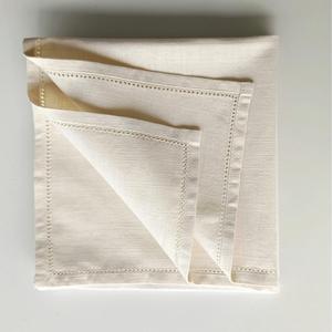 Sets de table en tissu de coton blanc brodé pour hôtel et restaurant - Product Image 3