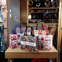 Sac fourre-tout en toile de coton de grande capacité Offre Spéciale paquet pour les femmes ruban de Logo imprimé en 3D élégant pour le shopping