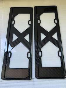 กรอบ<span class=keywords><strong>ป้าย</strong></span><span class=keywords><strong>ทะเบียน</strong></span>คาร์บอนไฟเบอร์4รูแบบยุโรปด้านหน้ากำหนดโลโก้ได้เอง - Product Image 6