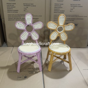 Silla Infantil de Ratán Hecha a Mano Ecológica para Alquiler en Fiestas, Muebles Infantiles de Mimbre Natural para Eventos y Bodas - Product Image 3