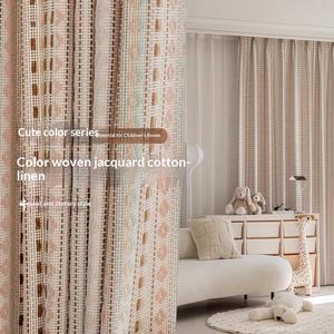 Tenda Moderna per Soggiorno Fairland in Canapa Jacquard Tinto in Filo Semi-Oscurante Ecologica con Lucernario Integrato - Product Image 1