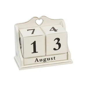 Calendario de madera de grado premium con calendario hecho de madera maciza de diseño clásico para Decoración de mesa por exportadores - Product Image 1