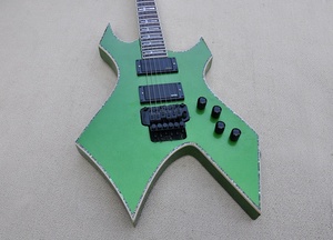 Guitarra Flyoung de Metal Verde con Forma Inusual, Guitarra Personalizada de Fábrica, Guitarras de Lujo - Product Image 3